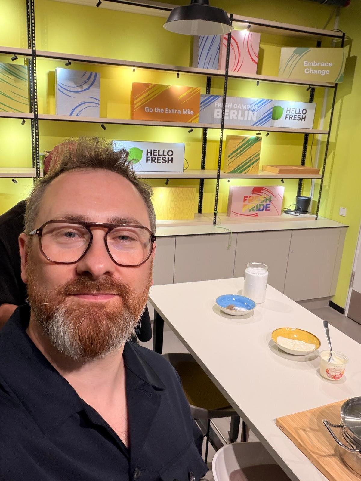 Robby Hunke kommentiert für HelloFresh Rezepte